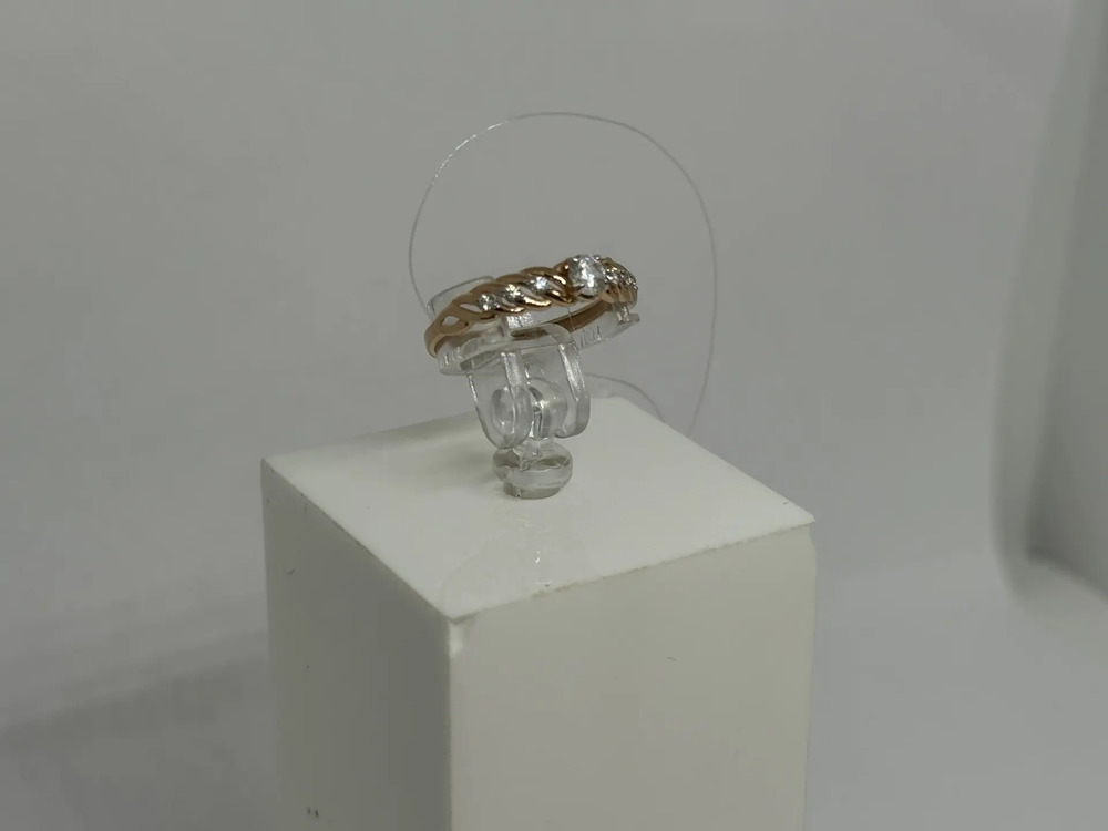 КОЛЬЦО С КАМНЯМИ (Au 585)