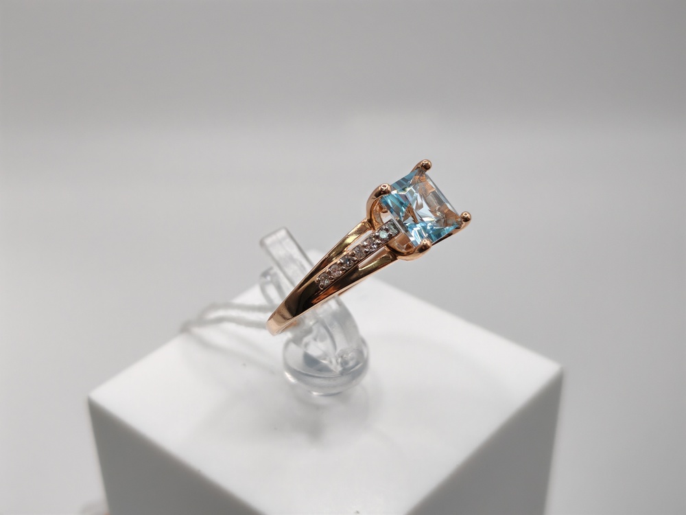 КОЛКМИ585 КОЛЬЦО С КАМНЯМИ (Au 585)