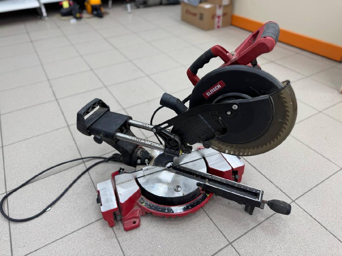 Дисковая пила Elitech ПТ 1825К