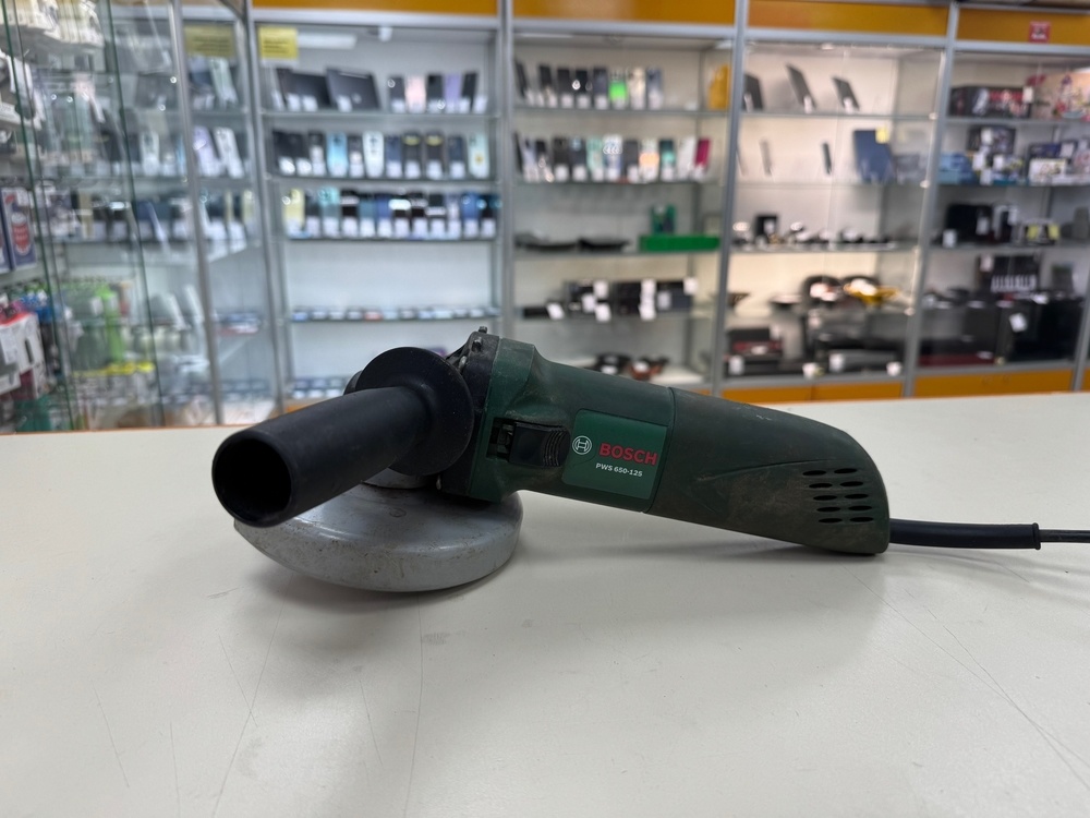 Угловая шлифмашина Bosch PWS 650