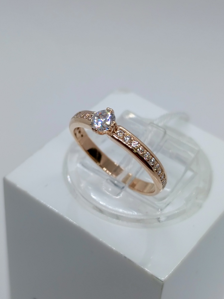 КОЛЬЦО С КАМНЯМИ (Au 585)