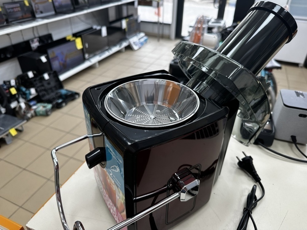 Соковыжималка Scarlett SC-JE50S51