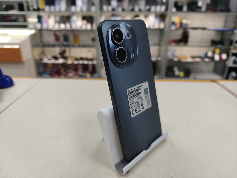 Смартфон Tecno SPARK 30 6/128
