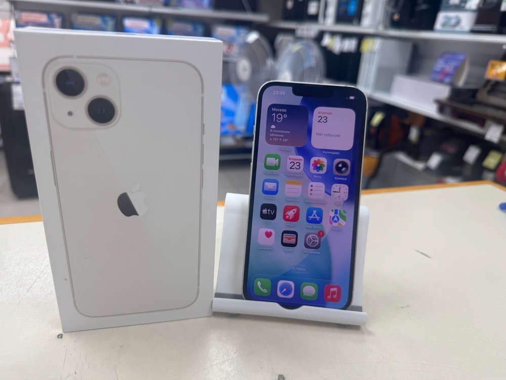 Смартфон Apple iPhone 13 128Gb