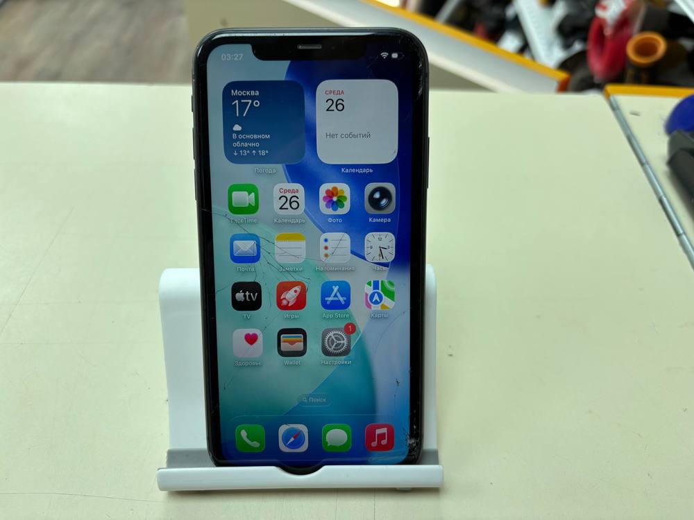 Смартфон Apple iPhone 11 64Gb