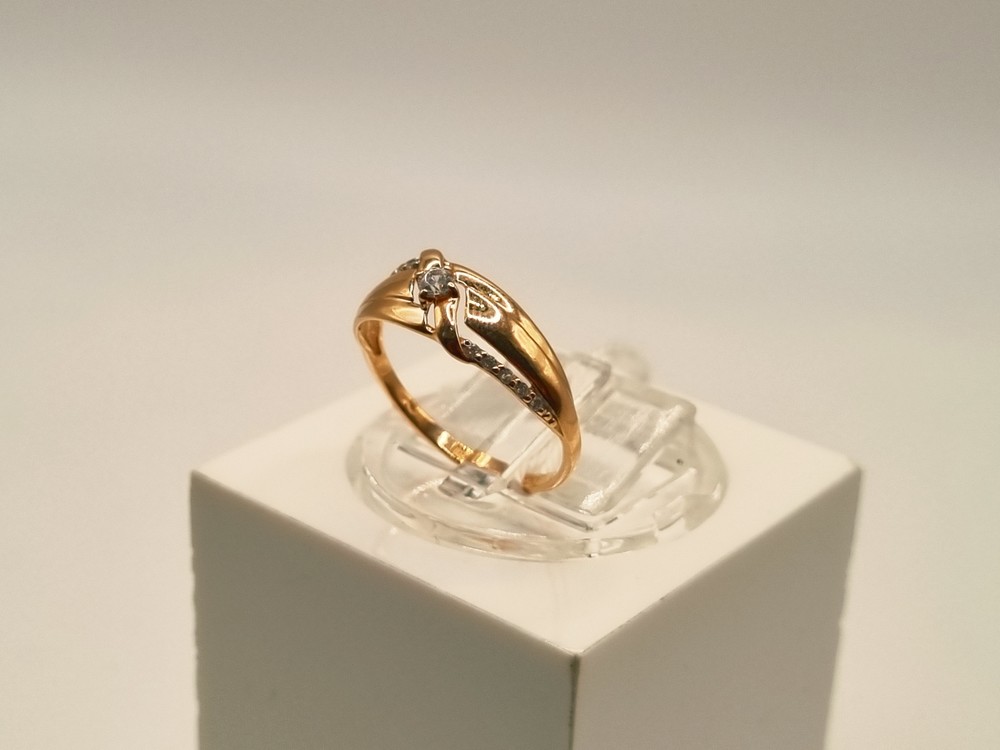 КОЛКМИ585 КОЛЬЦО С КАМНЯМИ (Au 585)