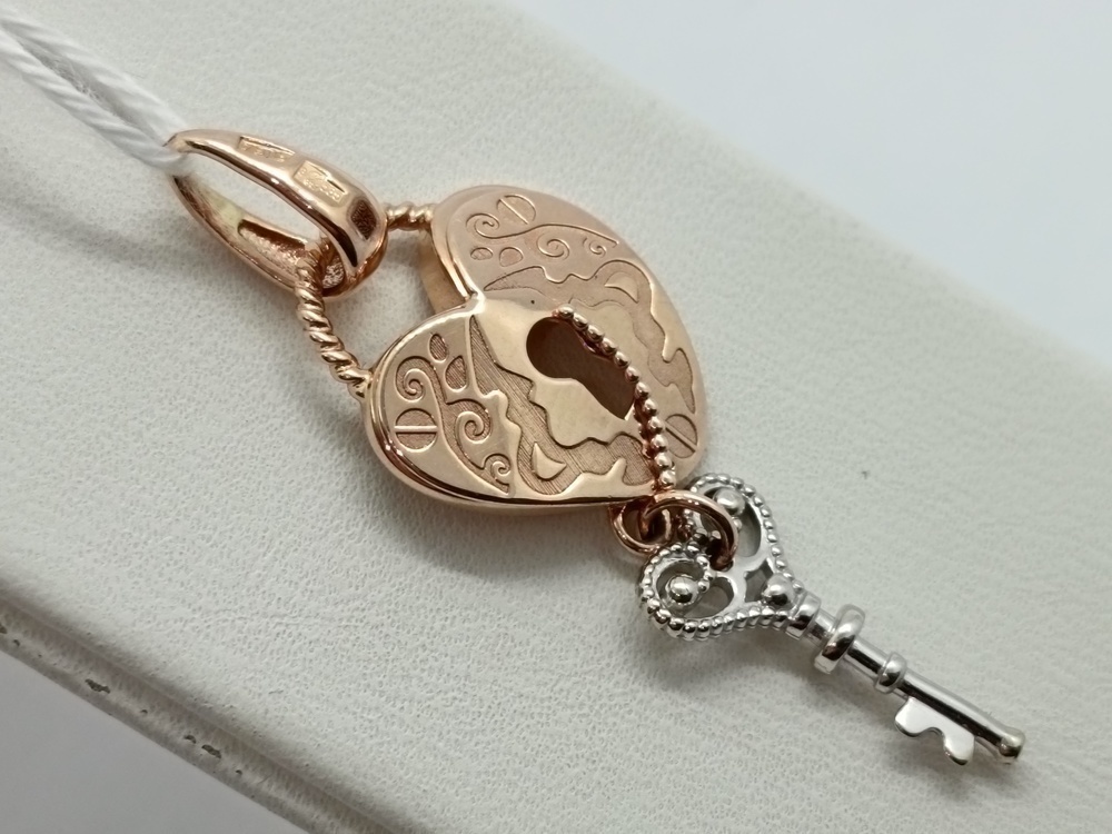 ПОДВЕСКА БЕЗ КАМНЯ Au 585