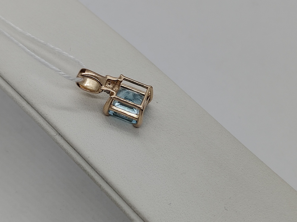 ПОДВЕСКА С КАМНЯМИ (Au 585)