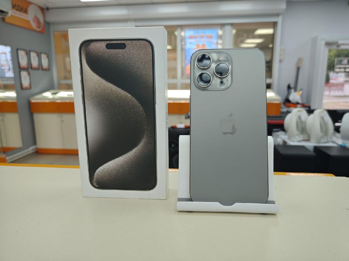 Смартфон Apple iPhone 15 Pro Max 256Gb