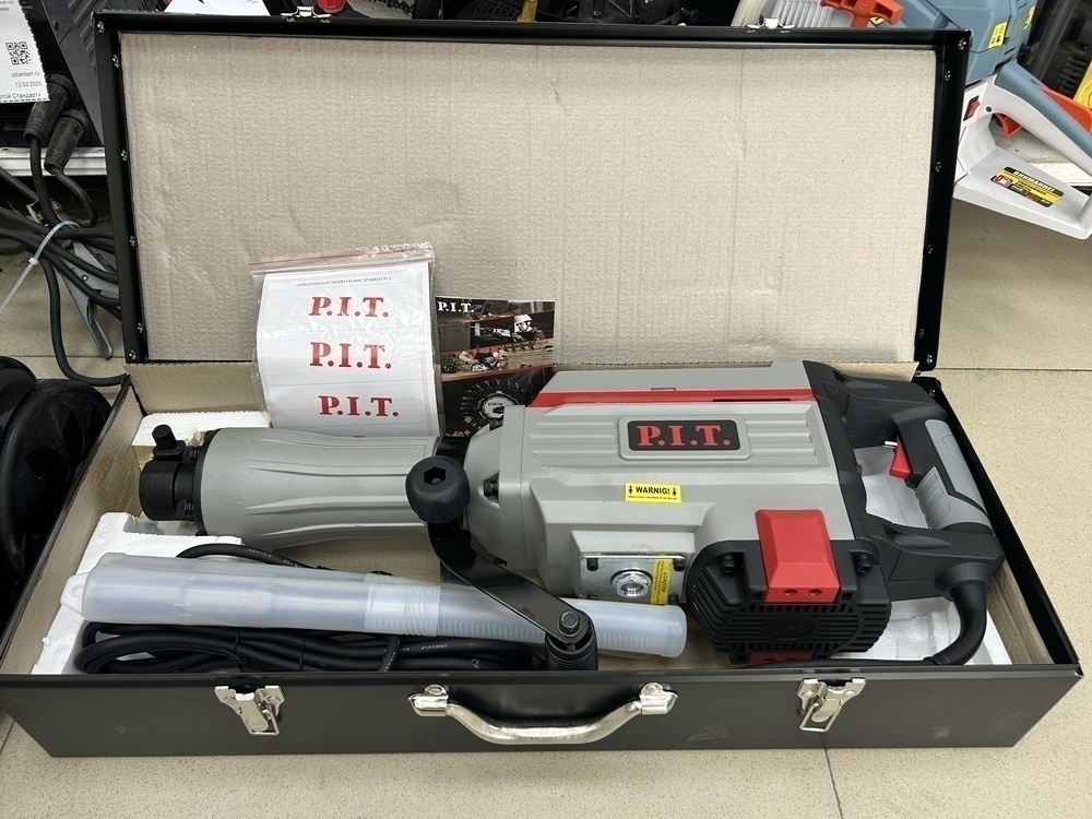 Отбойный молоток P.I.T. GSH65-C5