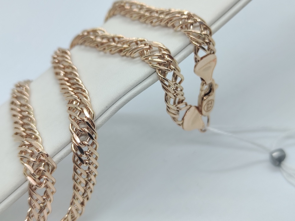 ЦЕПЬ ПУСТОТЕЛАЯ Ромб тройной (Au 585)