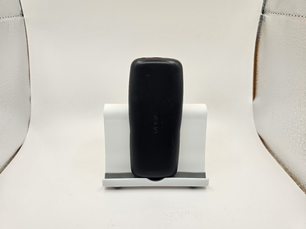 Мобильный телефон Nokia 106
