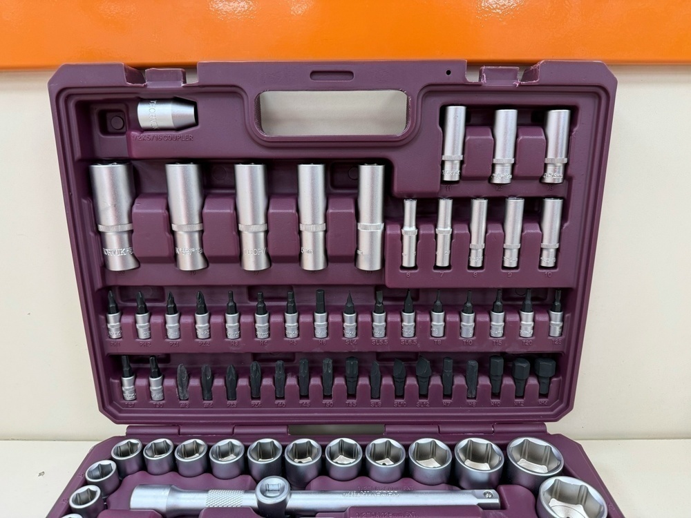 Набор инструментов Thorvik TS094 универсальный 1/4 1/2DR