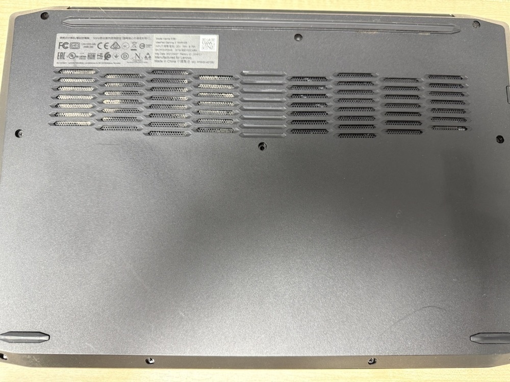 Ноутбук Lenovo IdeaPad Gaming 3 15ARH05; Ryzen 5 4600H, GeForce GTX 1650, 8 Гб, 512 GB, Нет