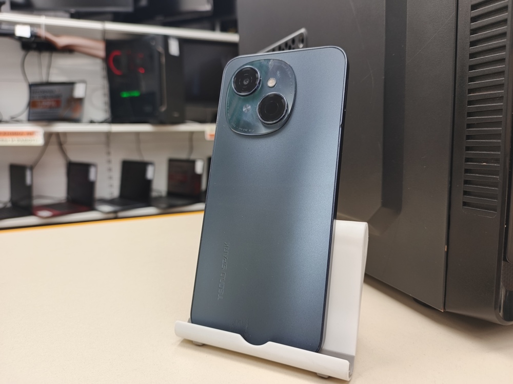Смартфон Tecno Spark GO 1 3/64