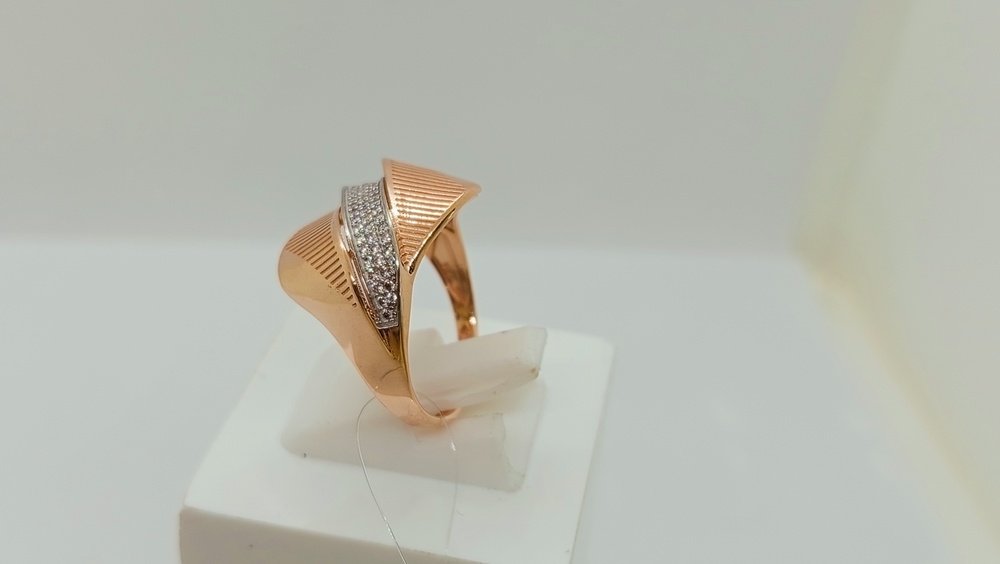 КОЛЬЦО С КАМНЯМИ (Au 585)