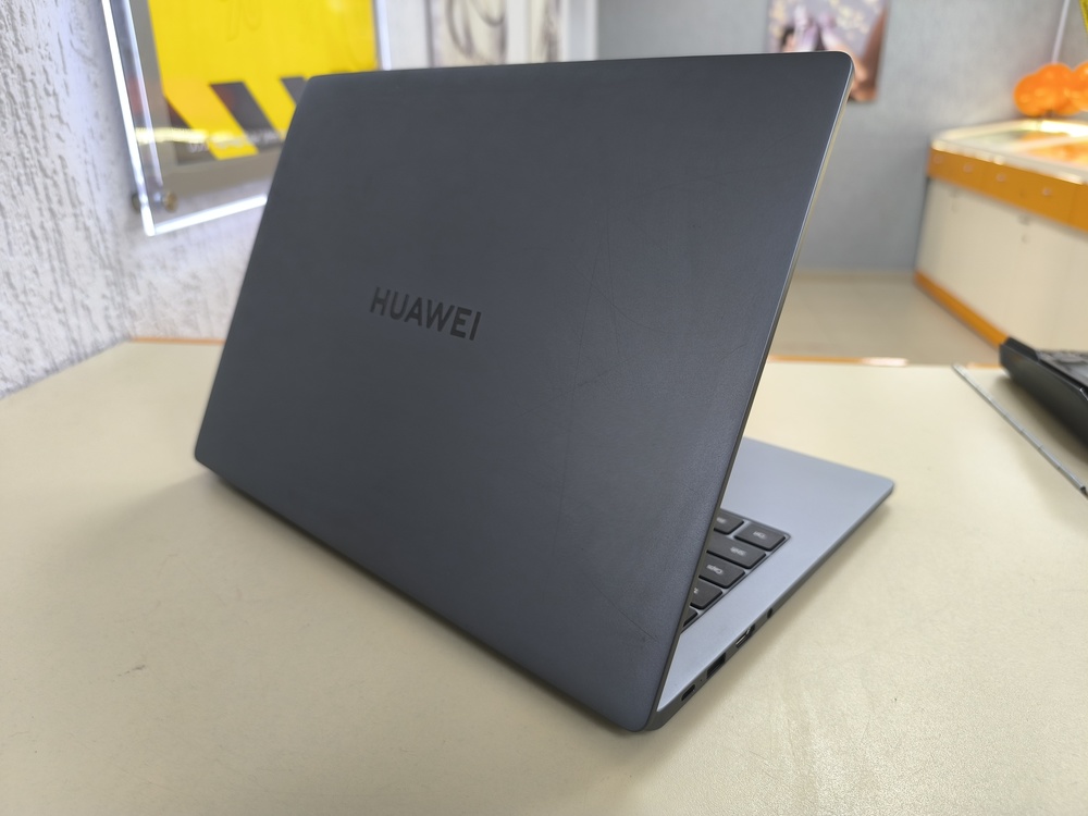 Ноутбук Huawei MDF-X; Core i3-1215U, Intel UHD Graphics, 8 Гб, 512 GB, Нет