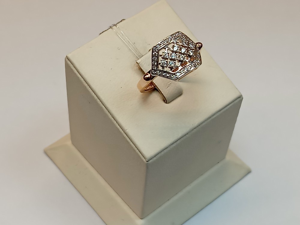 КОЛЬЦО С КАМНЯМИ (Au 585)