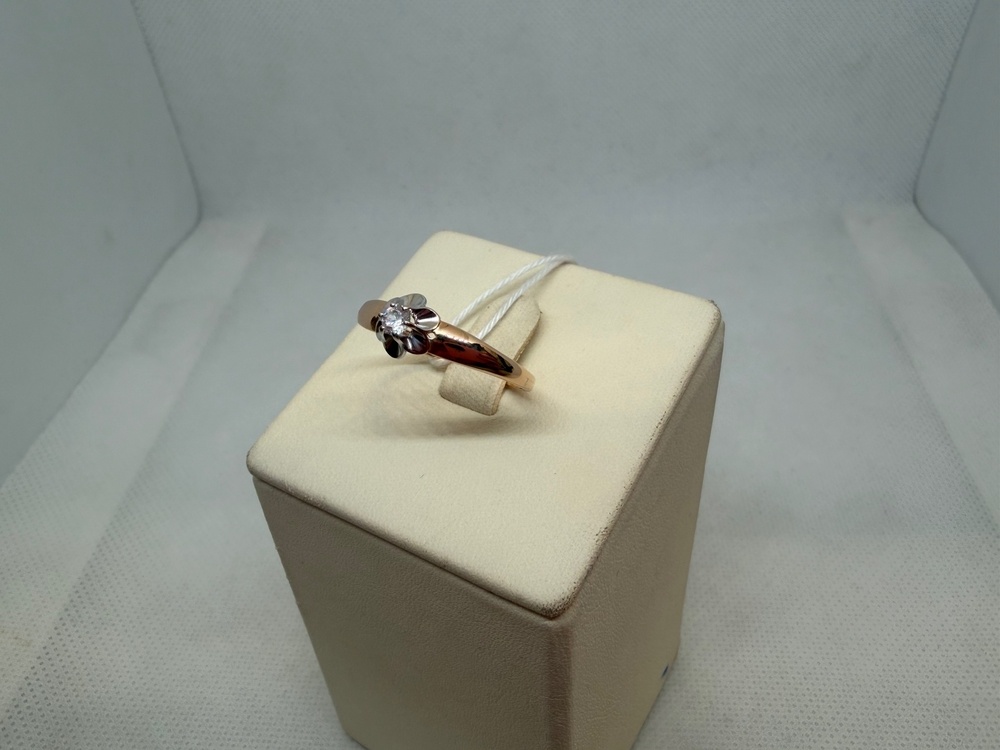 КОЛКМ585 КОЛЬЦО С КАМНЕМ (Au 585)