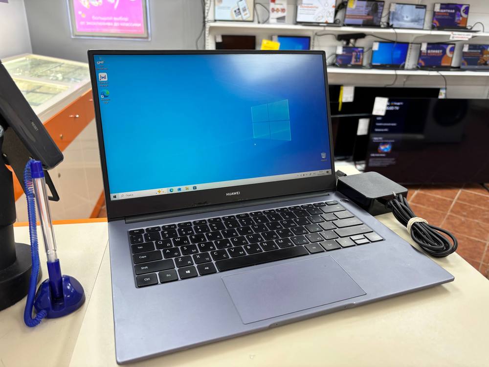 Ноутбук Huawei; Ryzen 7 3700U,  Intel(R) Graphics, 8 Гб, 512 GB, Нет