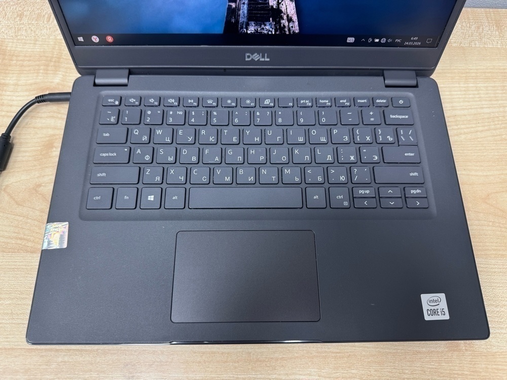 Ноутбук DELL Latitude 3410; Core i5-10210U, Intel UHD Graphics, 8 Гб, 256 Гб, Нет