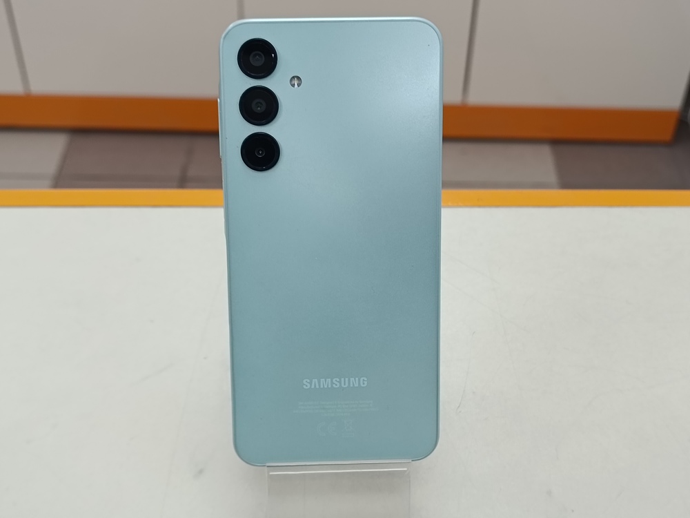 Смартфон Samsung Galaxy A16 4/128