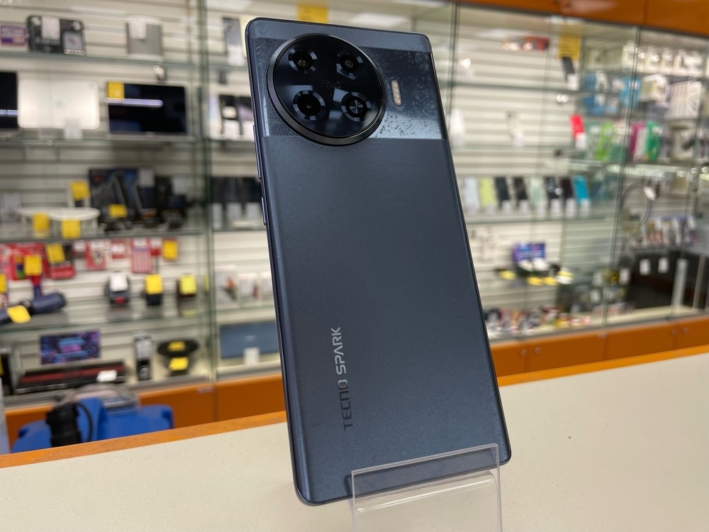 Смартфон Tecno Spark 20 Pro+ 8/256