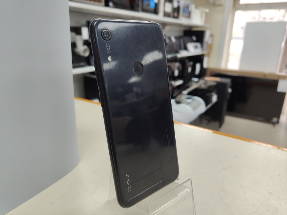 Смартфон Honor 8A 3/64