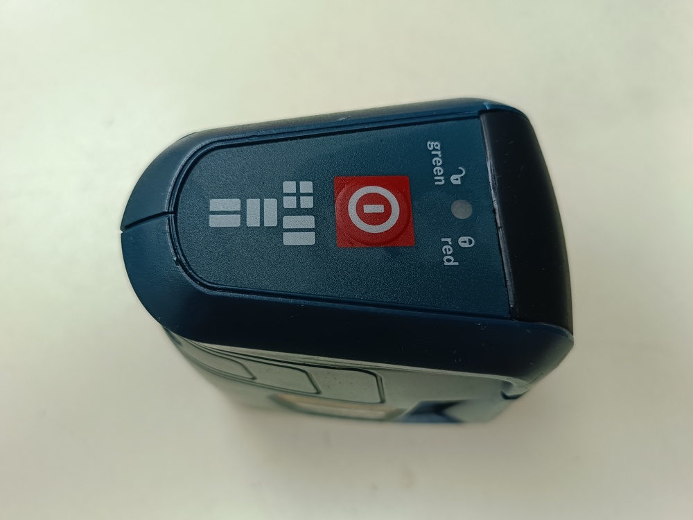 Нивелир Bosch GLL 3 X;
