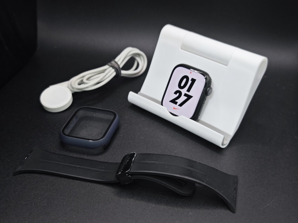 Смарт-часы Apple Watch Series 7 45mm