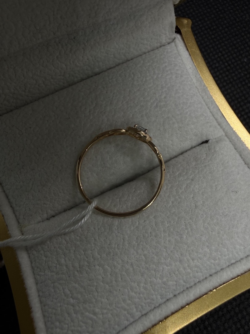 КОЛКМИ585 КОЛЬЦО С КАМНЯМИ (Au 585)