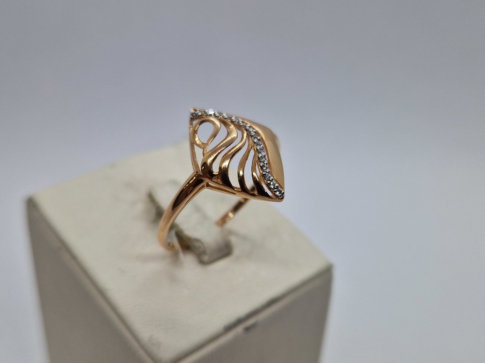 КОЛЬЦО С КАМНЯМИ (Au 585)