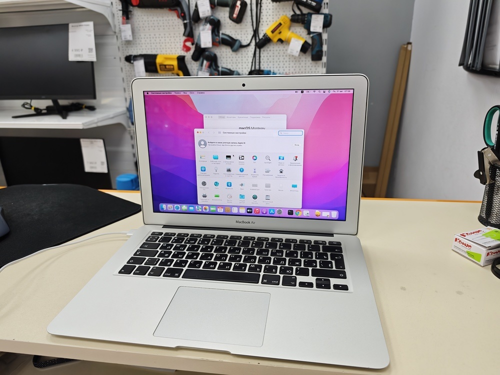 Ноутбук Apple MacBookAir i5-13 дюймов(2017) A1466
