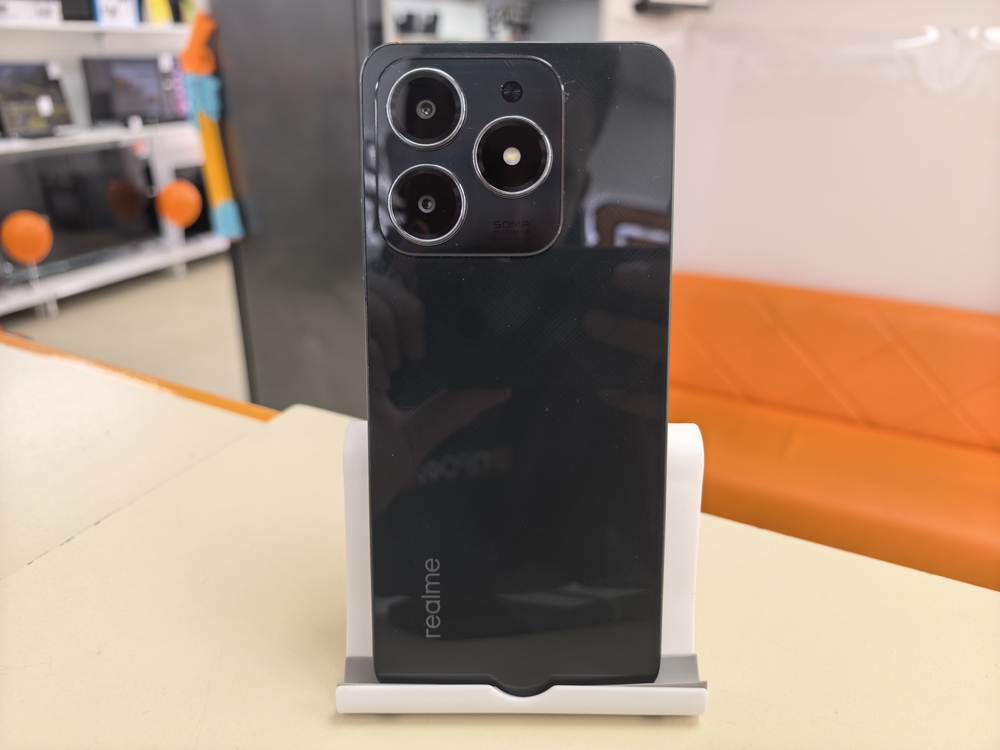 Смартфон Realme C61 8/128