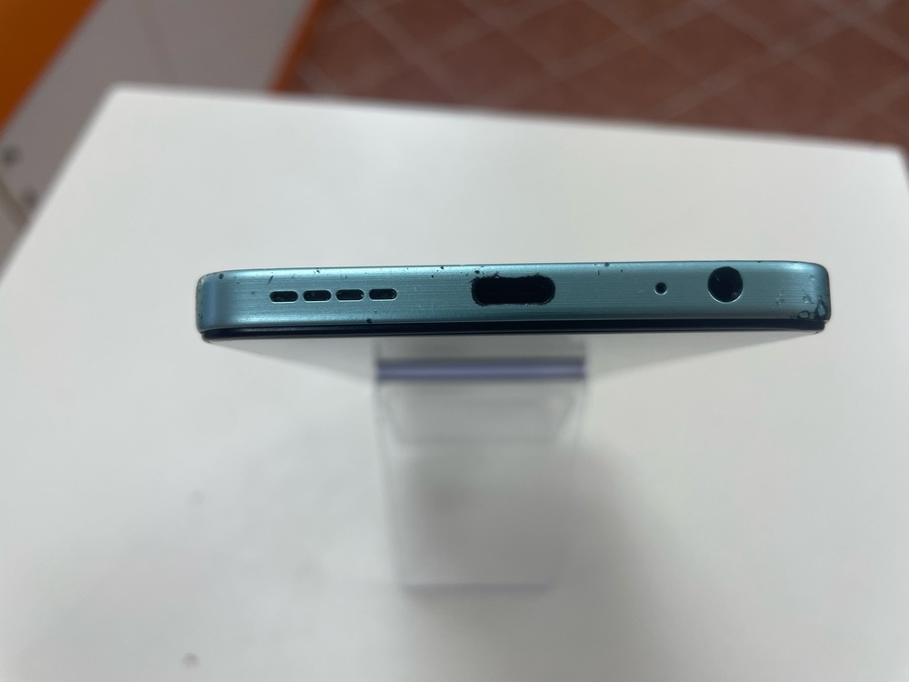 Смартфон Infinix HOT 50 8/128