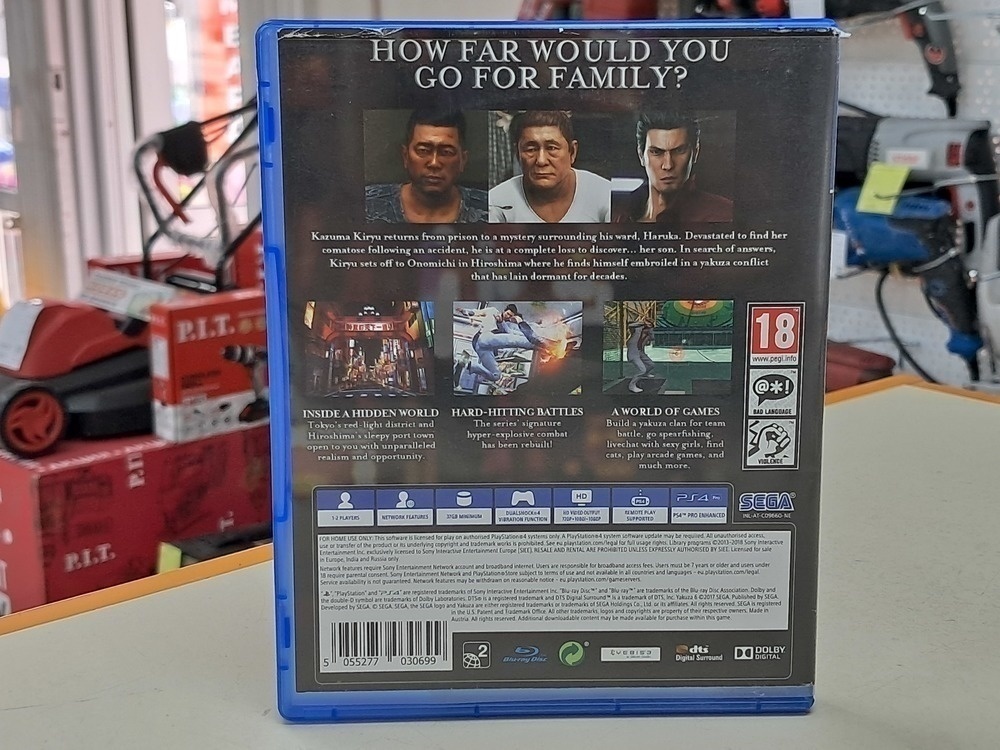 Игра Playstation 4 YAKUZA 6