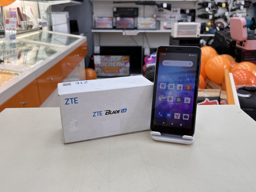 Смартфон ZTE Blade L8
