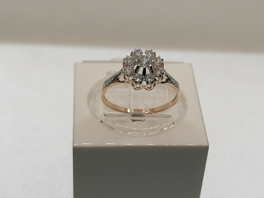 019040 КОЛЬЦО С КАМНЯМИ (Au 585)