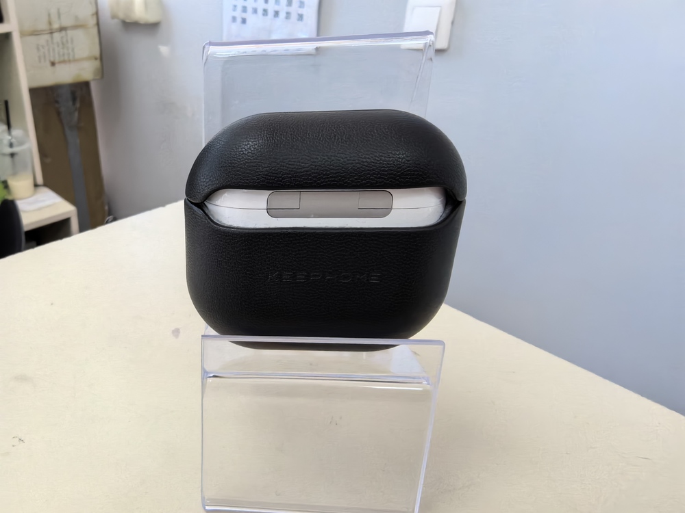 Наушники беспроводные Apple AirPods 4 с ANC
