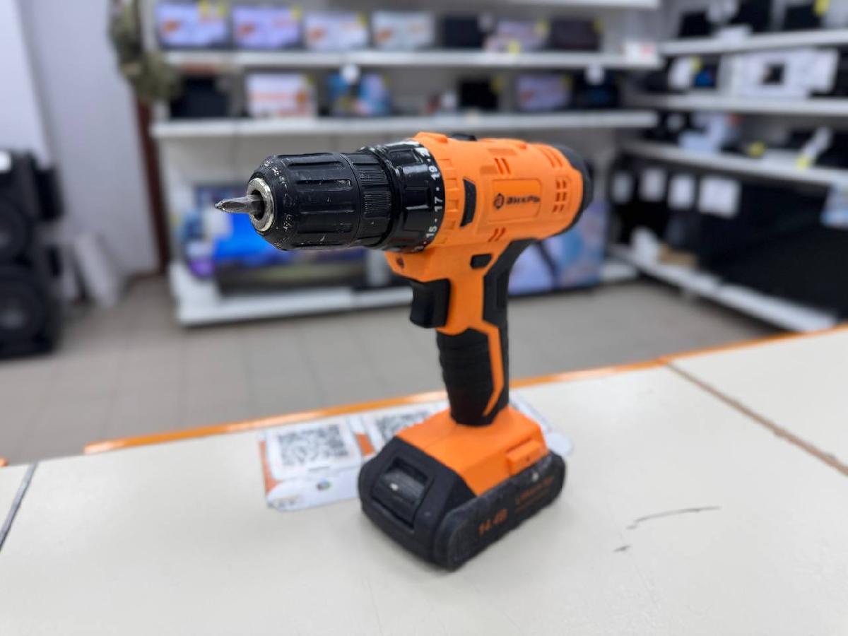 Шуруповерт Вихрь ДА-14.4-2