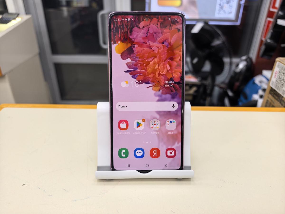 Смартфон Samsung Galaxy S20 FE 6/128