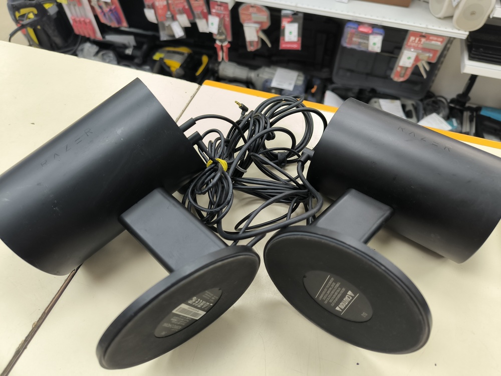 Колонки Razer NOMMO