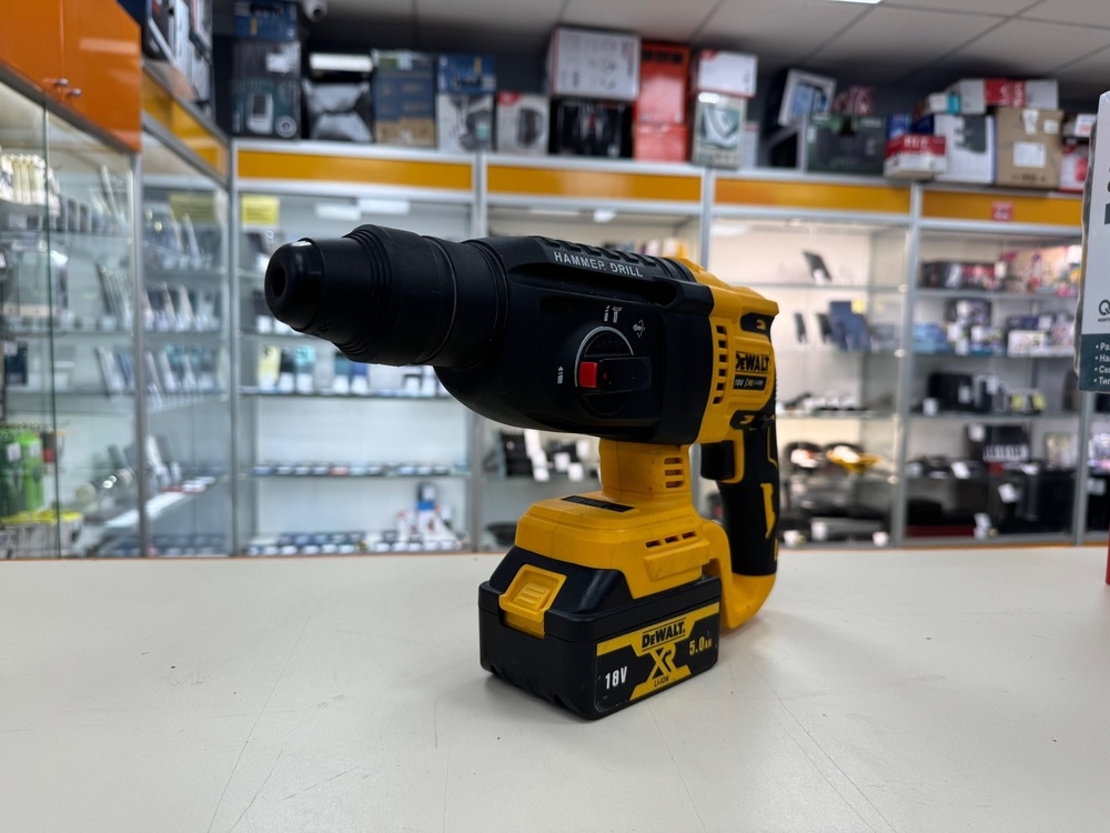 Перфоратор Dewalt 18V