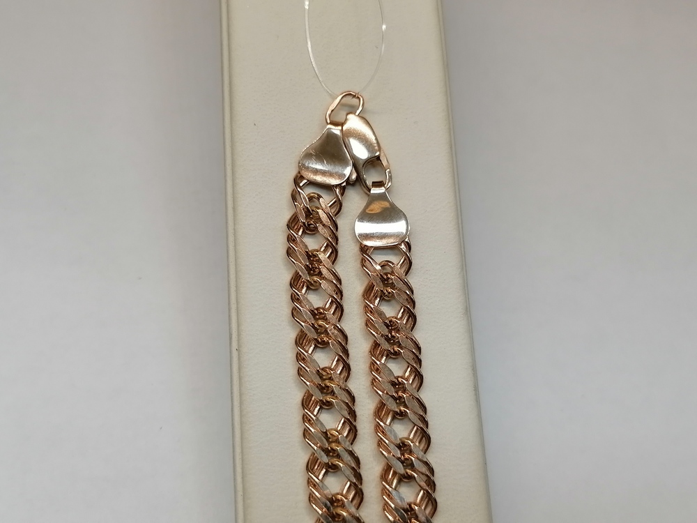 ЦЕПЬ ПУСТОТЕЛАЯ Ромб тройной (Au 585)