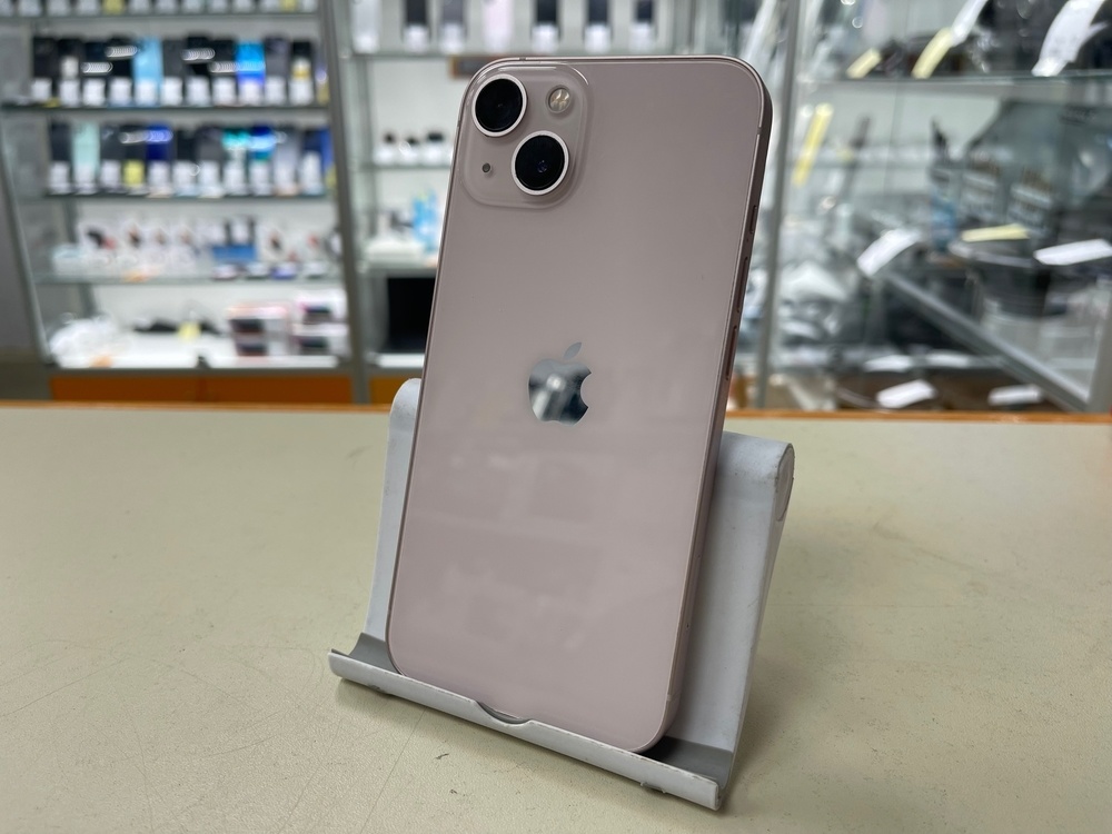 Смартфон Apple iPhone 13 128Gb