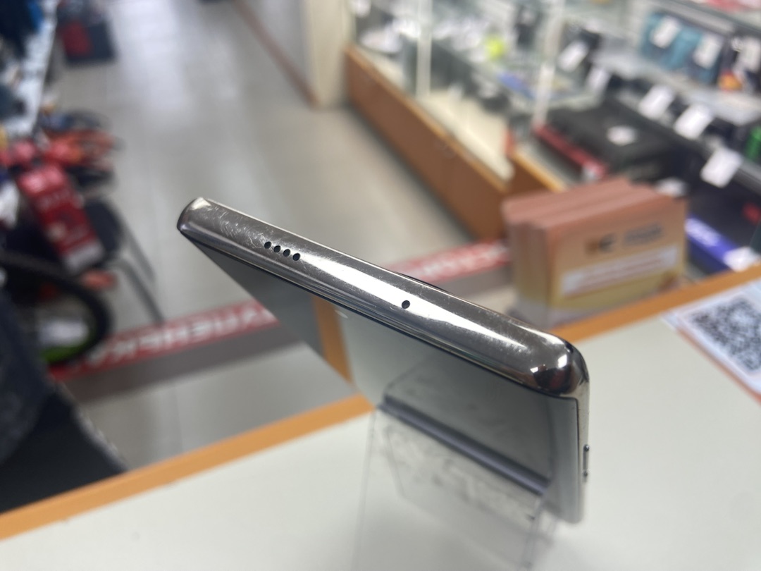 Смартфон Tecno SPARK 20 PRO + 8/256