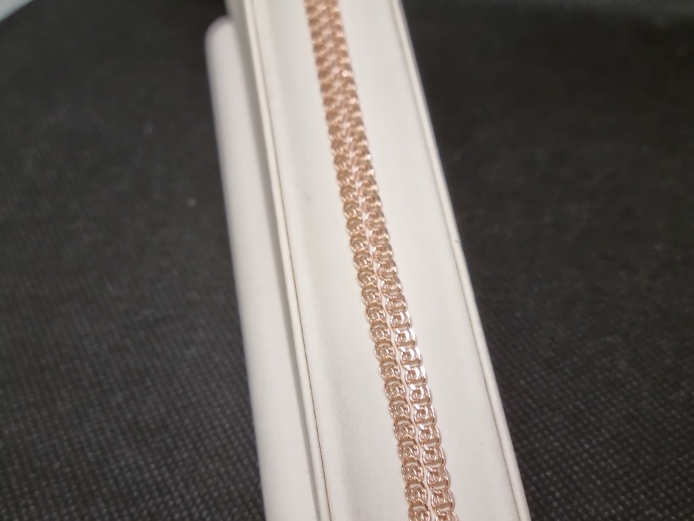 ЦЕПЬ ПУСТОТЕЛАЯ Лав (Au 585)