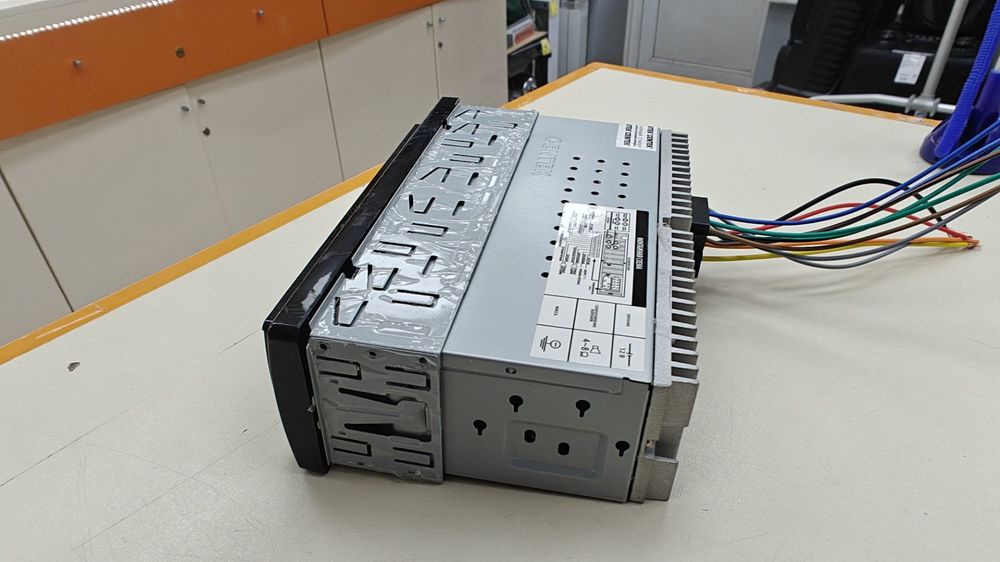 Автомагнитола Centek CT-8107