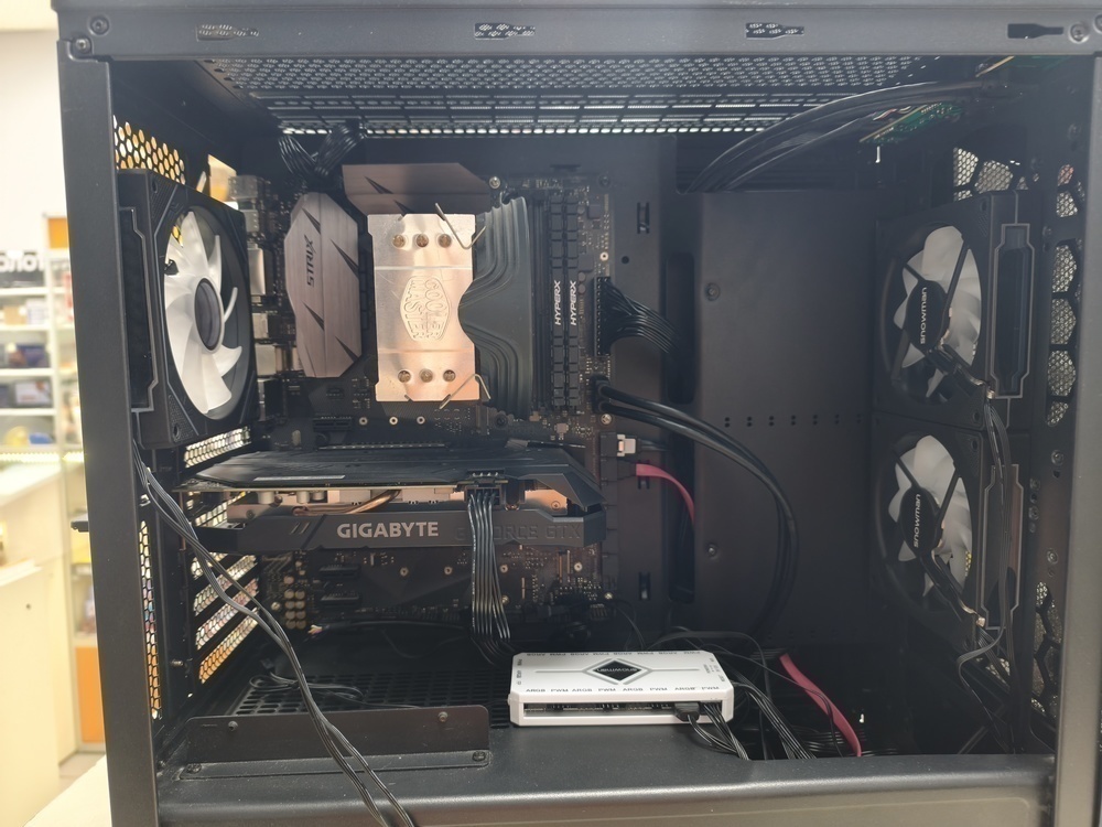 Системный блок THERMALTAKE; Core i5-7600, GeForce GTX 1660, 16 Гб, 500 Гб, 650 Гб