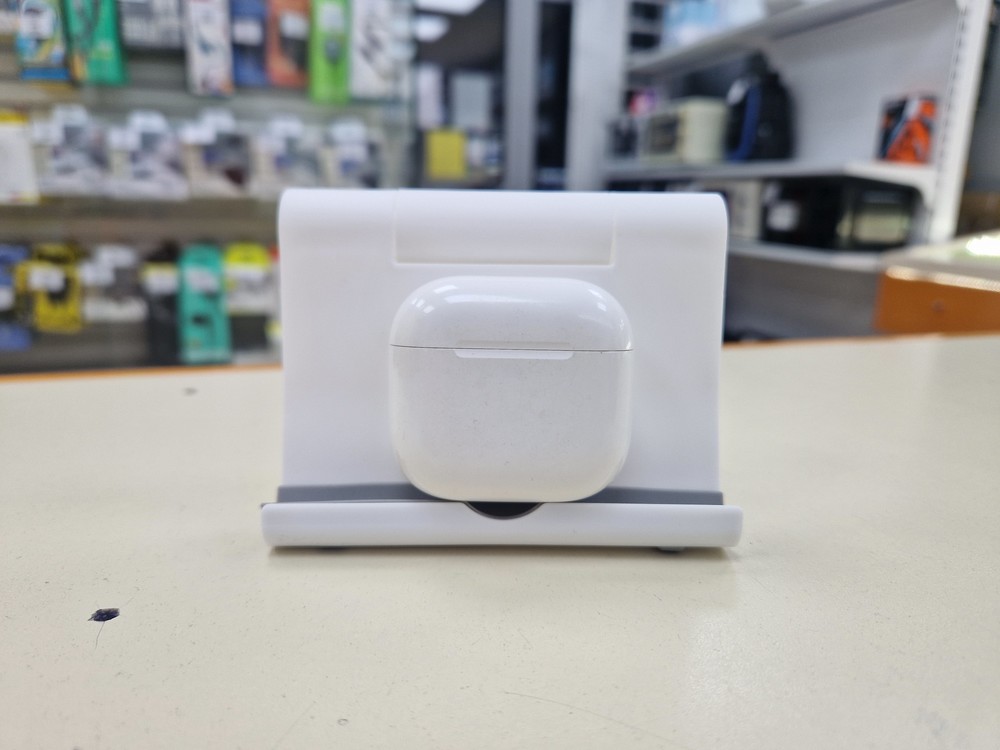 Наушники беспроводные Apple Airpods 4